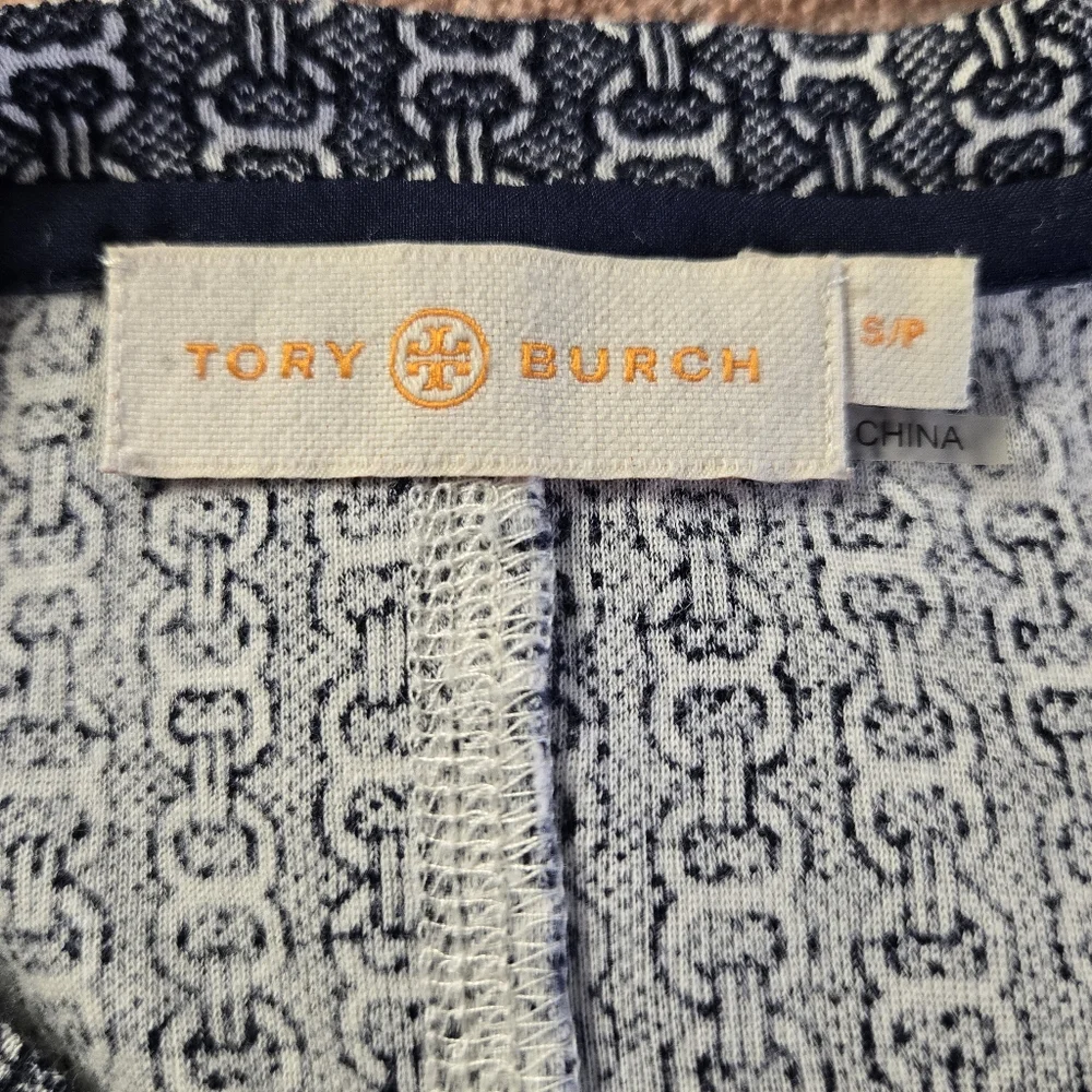 Tory Burch Knit Top Small Navy White Link Print T-shirt Red Metal Logo Womens